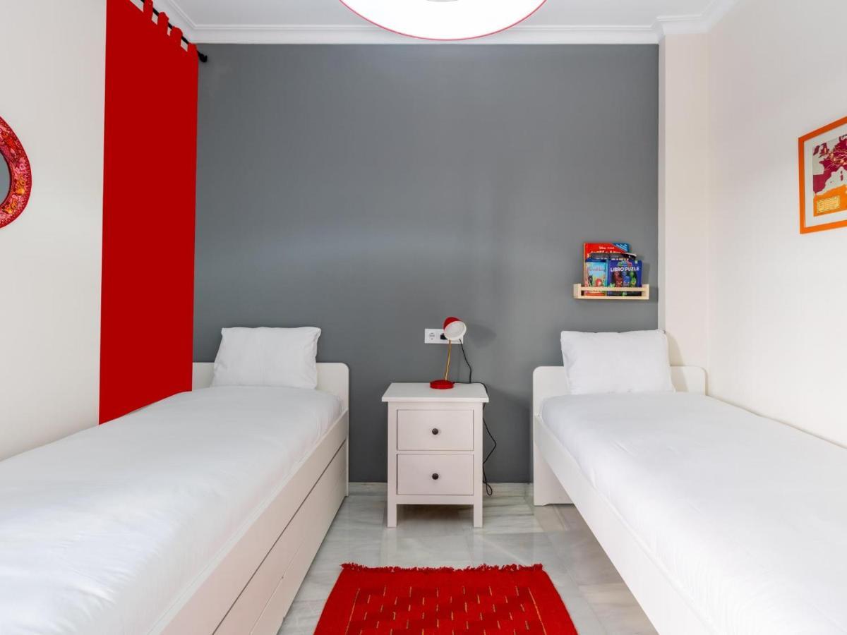 Holi-Rent Penthouse Penuelas 세비야 외부 사진